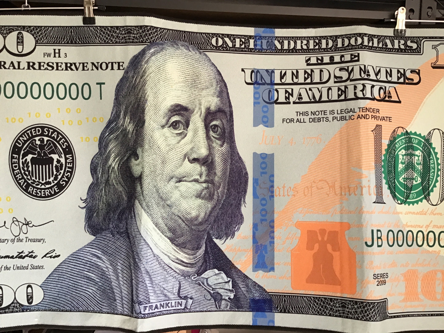Rugs $100 Bill
